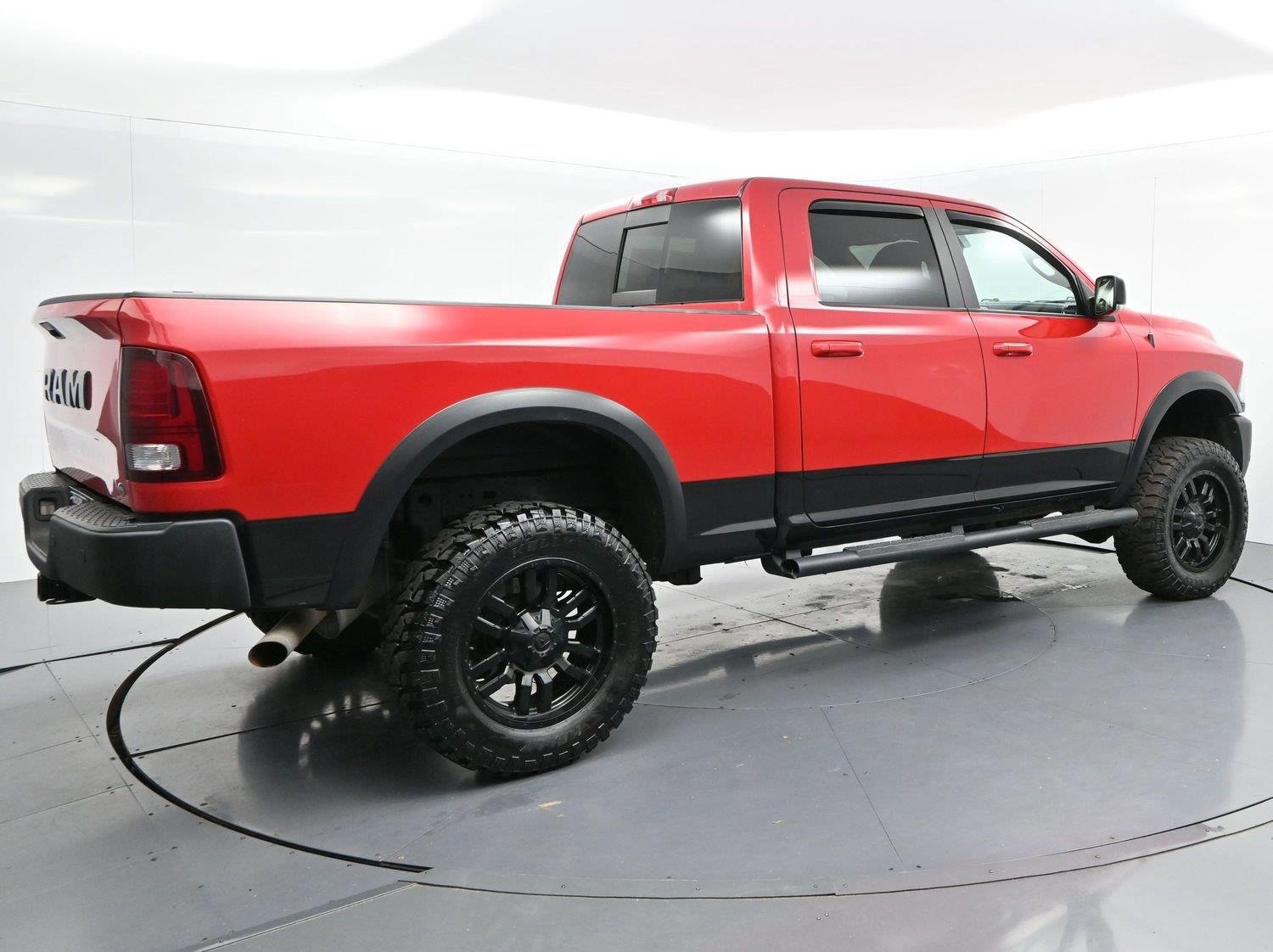 Used 2017 RAM 2500 Power Wagon w/ Leather & Luxury Group AWD/4WD image 7