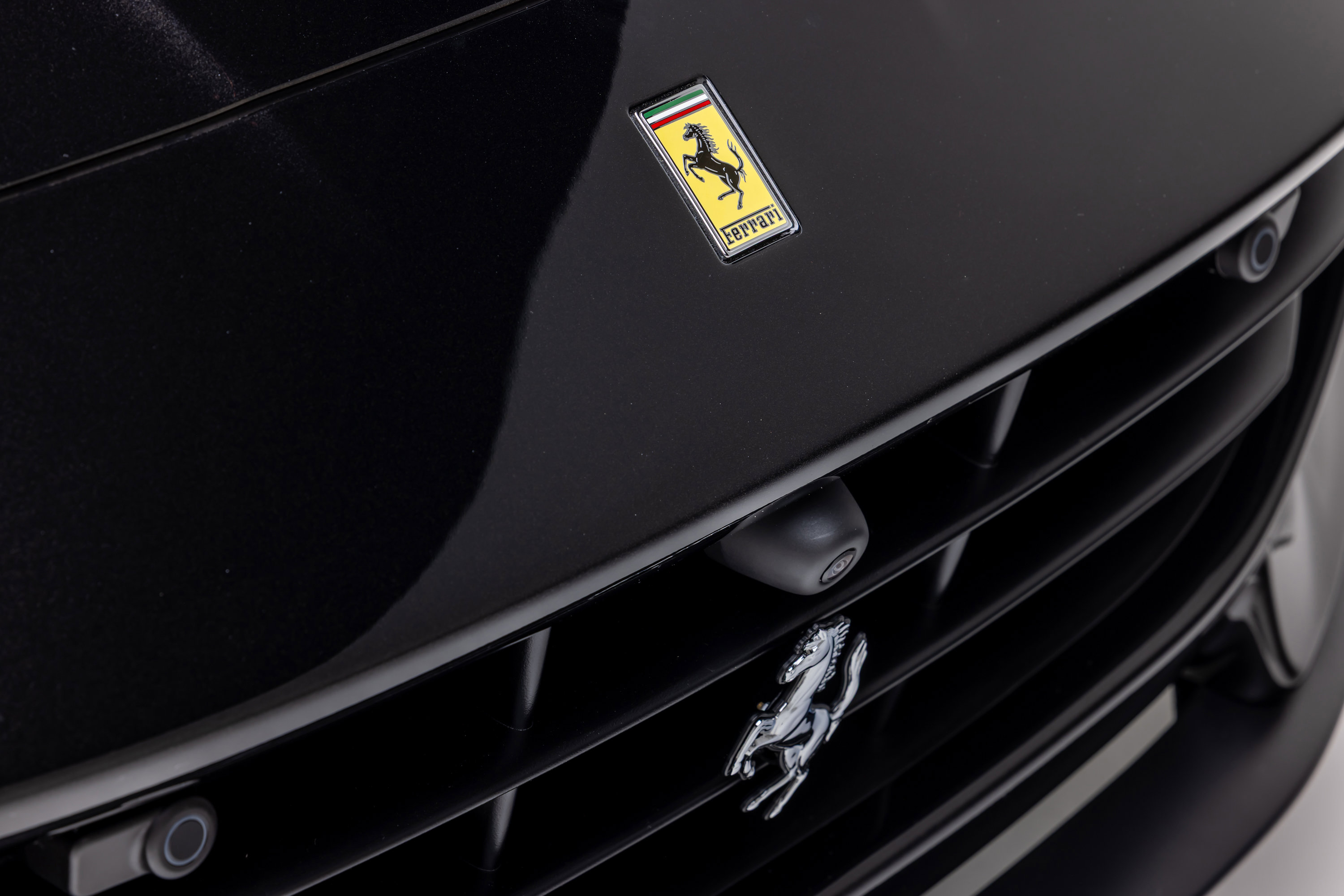 Certified 2023 Ferrari Portofino M RWD image 45