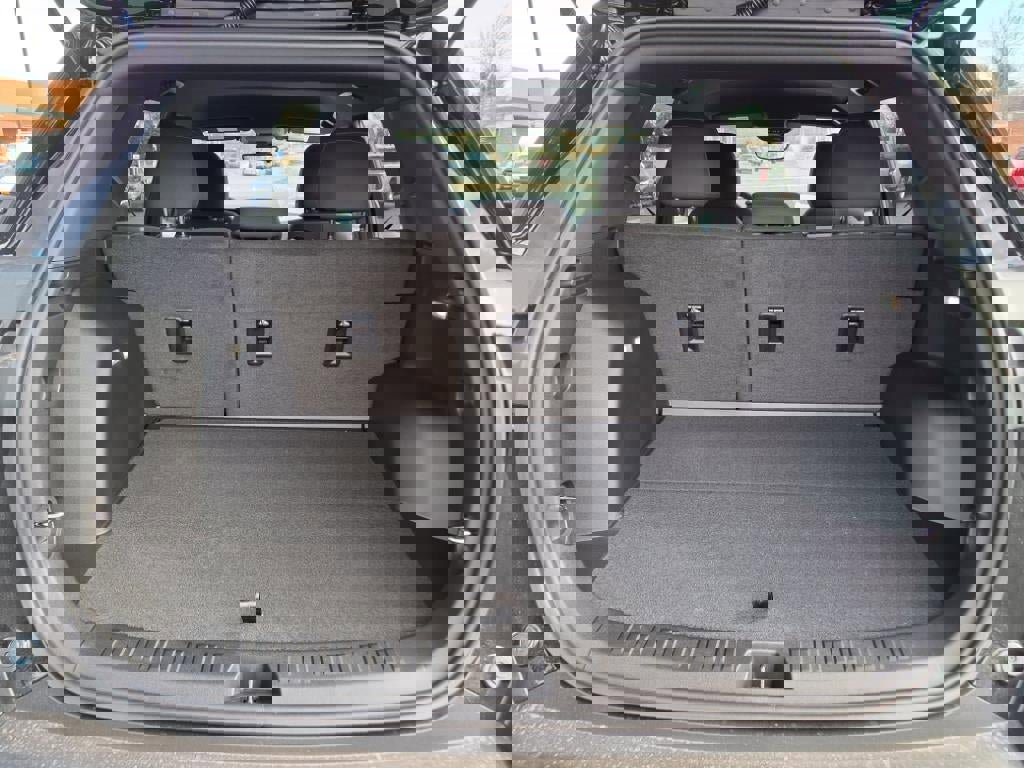 New 2025 Chevrolet Equinox LT w/ Safety and Technology Package image 6