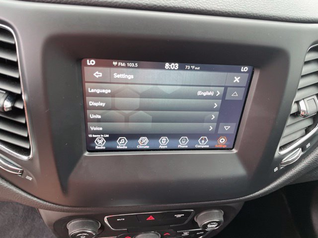 Used 2020 Jeep Compass Latitude FWD image 34