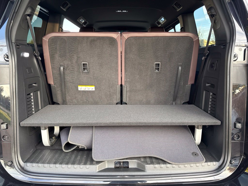 Certified 2025 Volkswagen ID. Buzz Pro S Plus AWD/4WD image 26