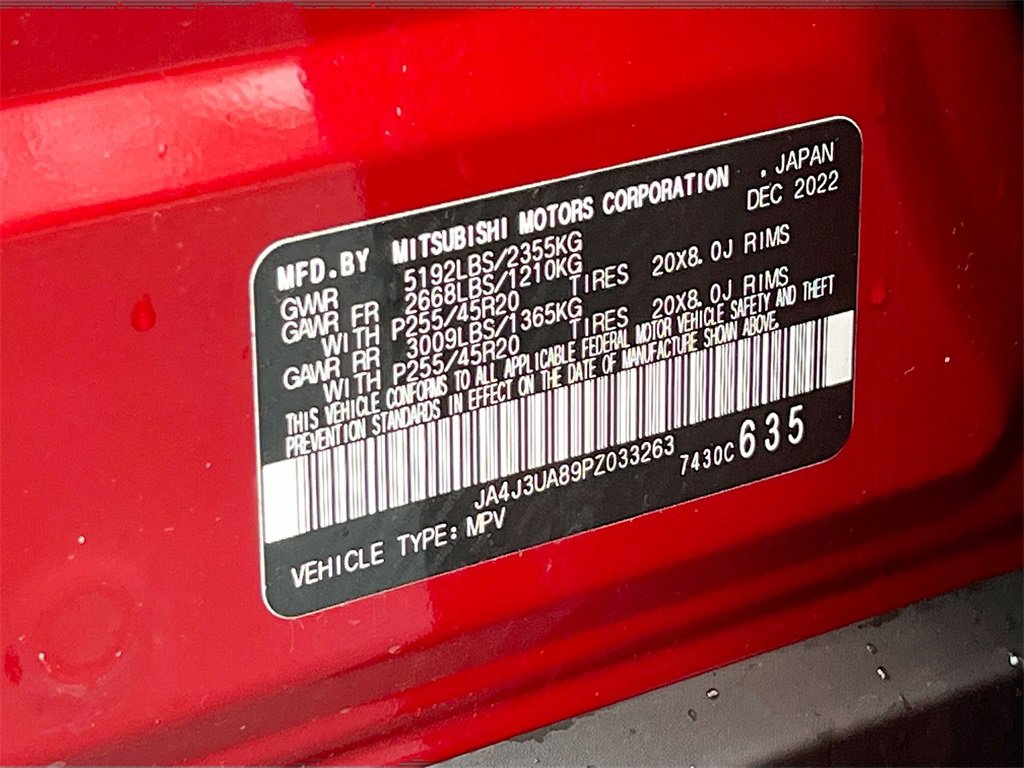 Used 2023 Mitsubishi Outlander SE image 30