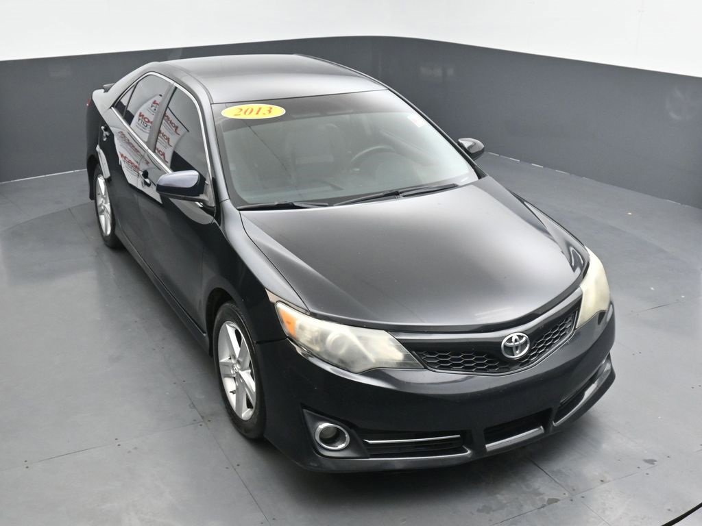 Used 2013 Toyota Camry SE image 24