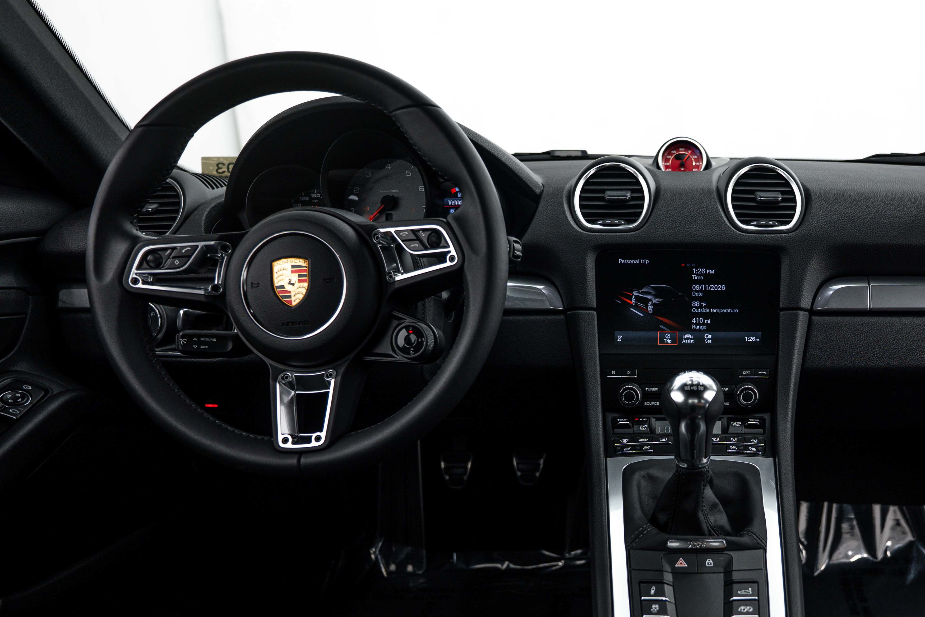 Certified 2025 Porsche 718 Cayman S RWD image 16