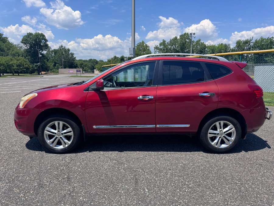 Used 2013 Nissan Rogue SV w/ Premium Pkg AWD/4WD image 4