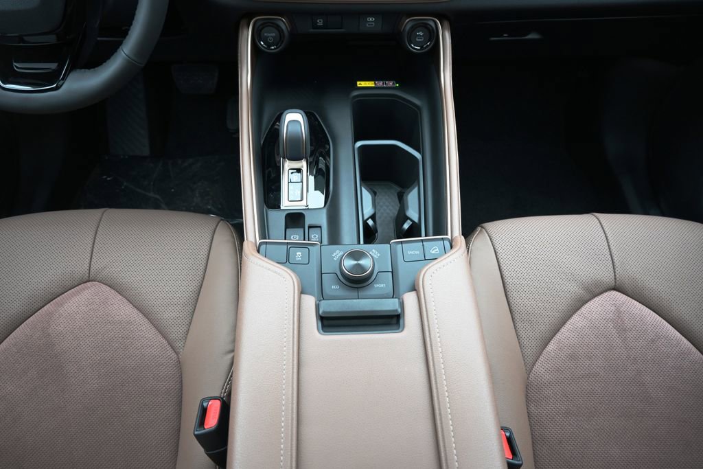 New 2026 Toyota Grand Highlander AWD Hybrid image 25