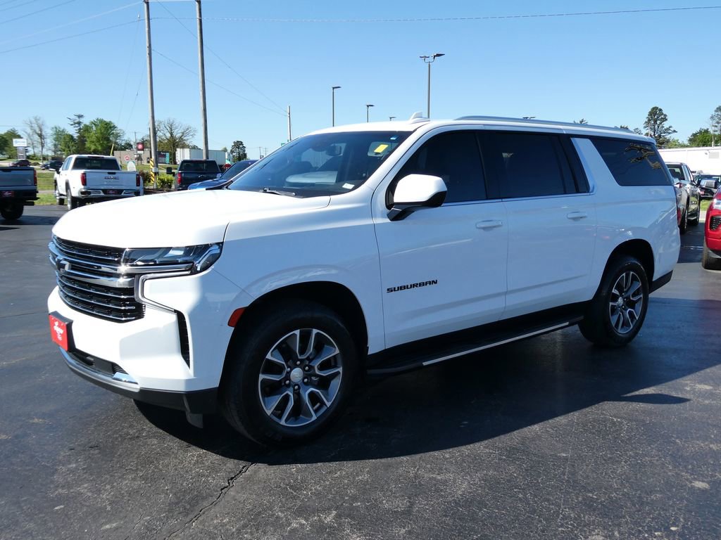 Certified 2021 Chevrolet Suburban LT w/ Rear Media and Nav Package AWD/4WD image 9