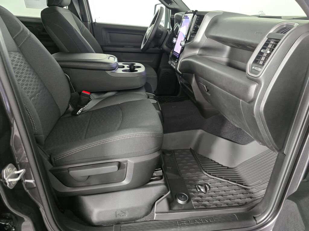 New 2026 RAM 3500 Tradesman image 27