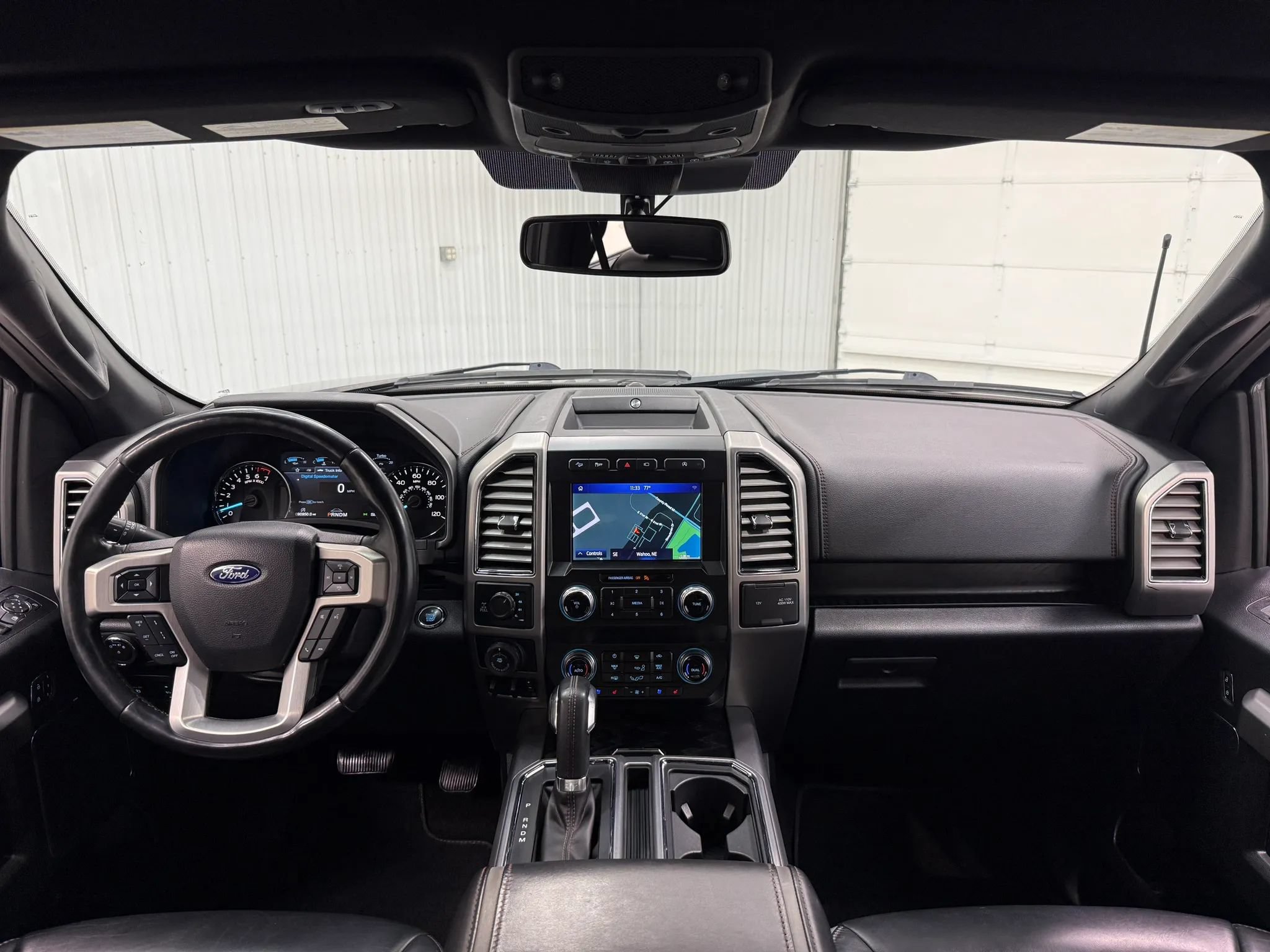 Used 2019 Ford F150 Platinum w/ Equipment Group 701A Luxury AWD/4WD image 13
