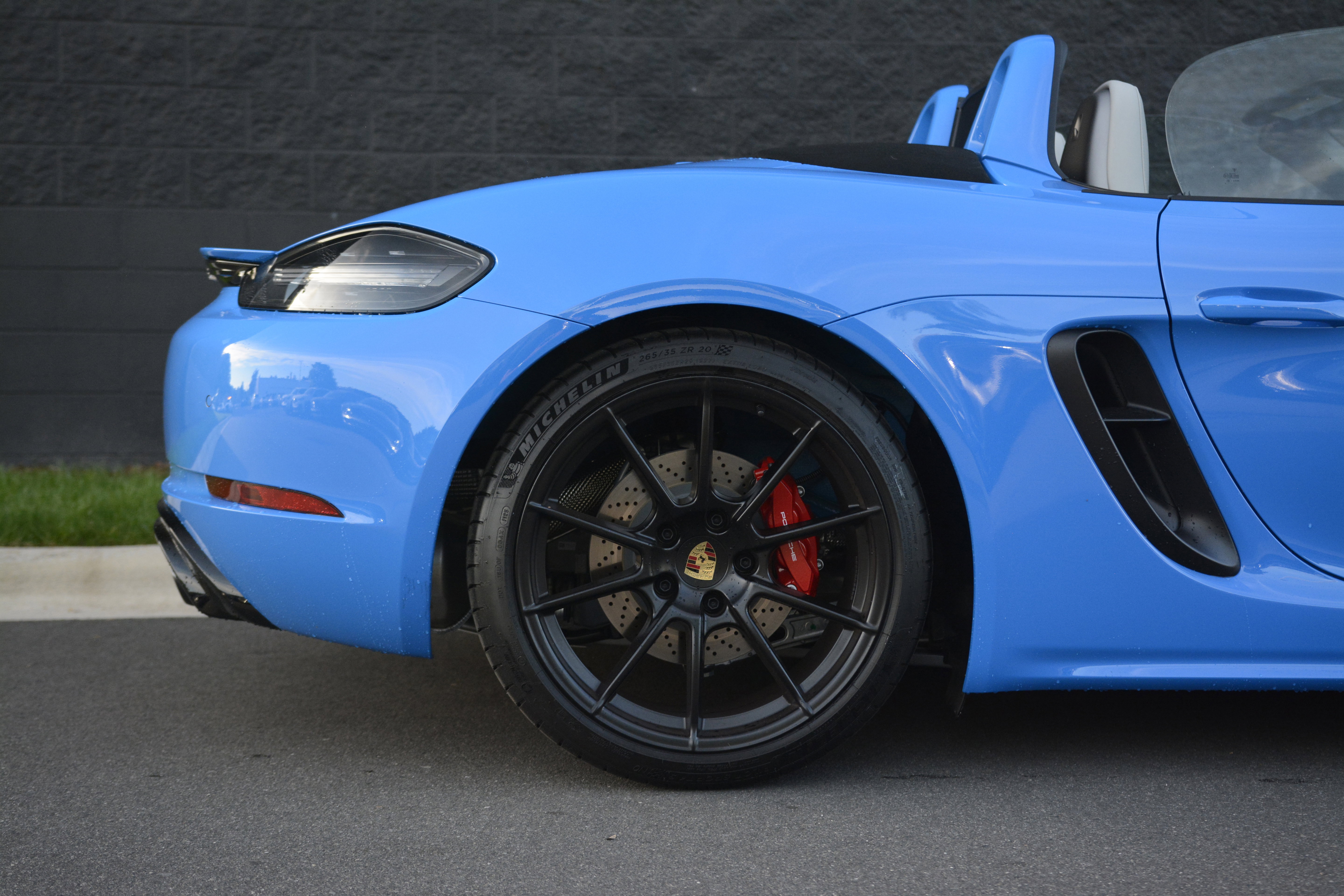 Certified 2025 Porsche 718 Boxster GTS image 29
