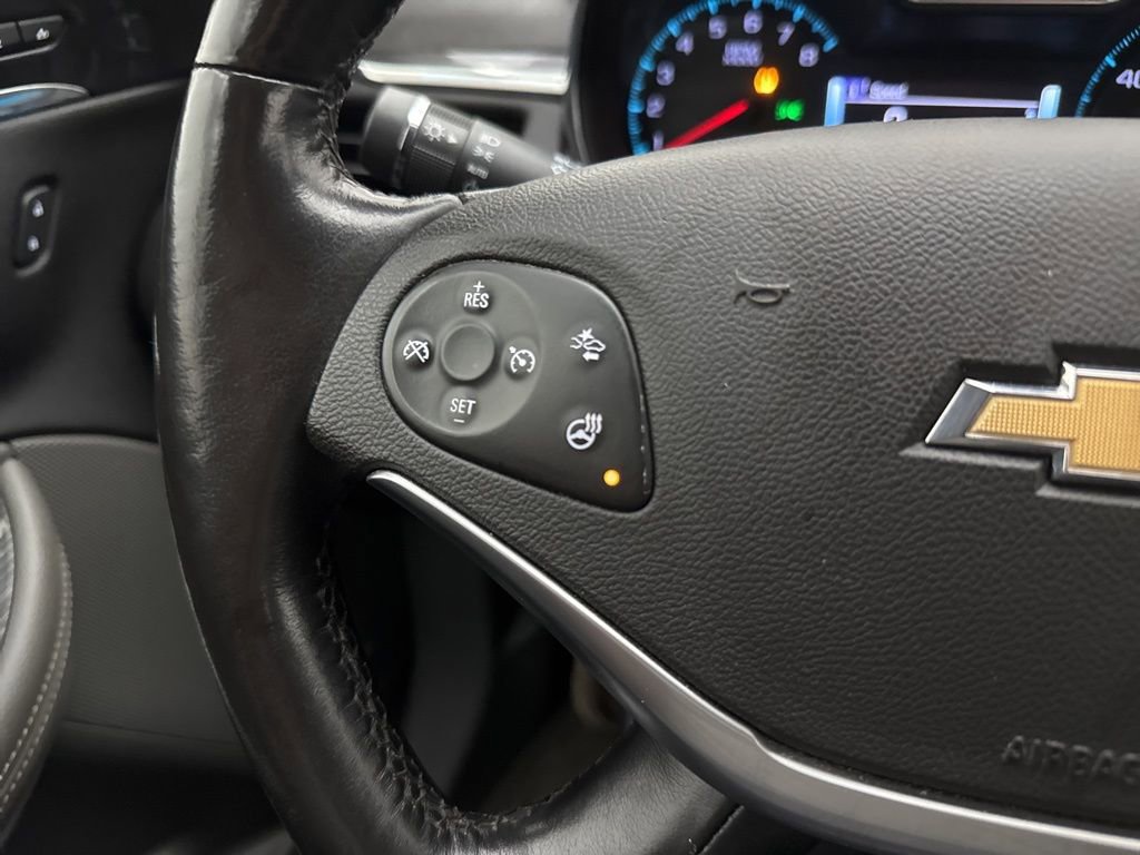 Used 2017 Chevrolet Impala Premier w/ Enhanced Convenience Package image 38