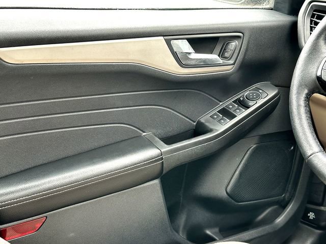 Used 2021 Ford Escape SEL FWD image 26