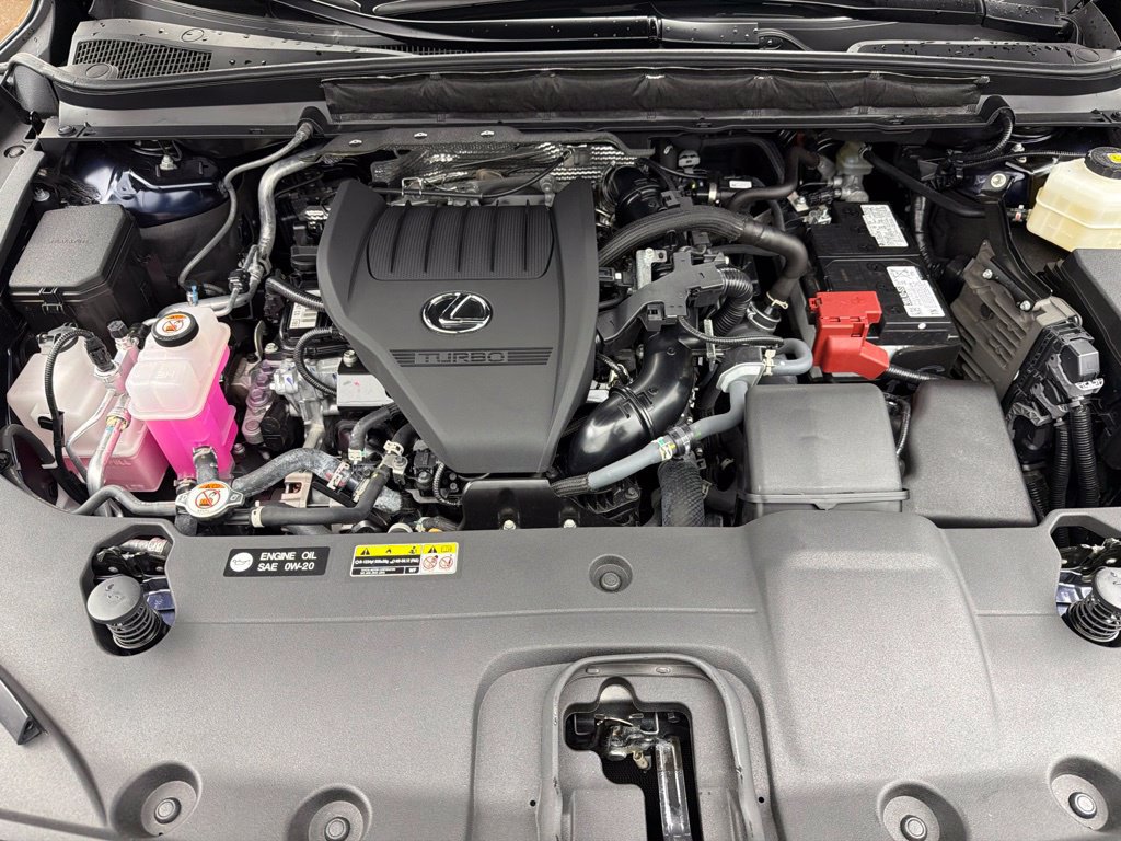 Used 2023 Lexus RX 350 Premium w/ Accessory Package AWD/4WD image 29