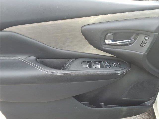 Used 2018 Nissan Murano SL w/ Moonroof Package image 18