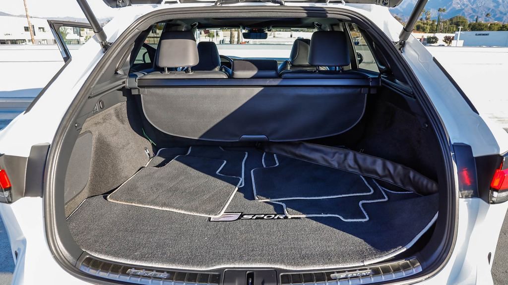 Used 2024 Lexus RX 500h F Sport image 27