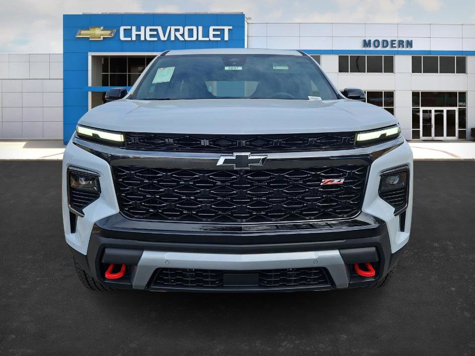 New 2026 Chevrolet Traverse Z71 w/ Enhanced Driving Package AWD/4WD image 7