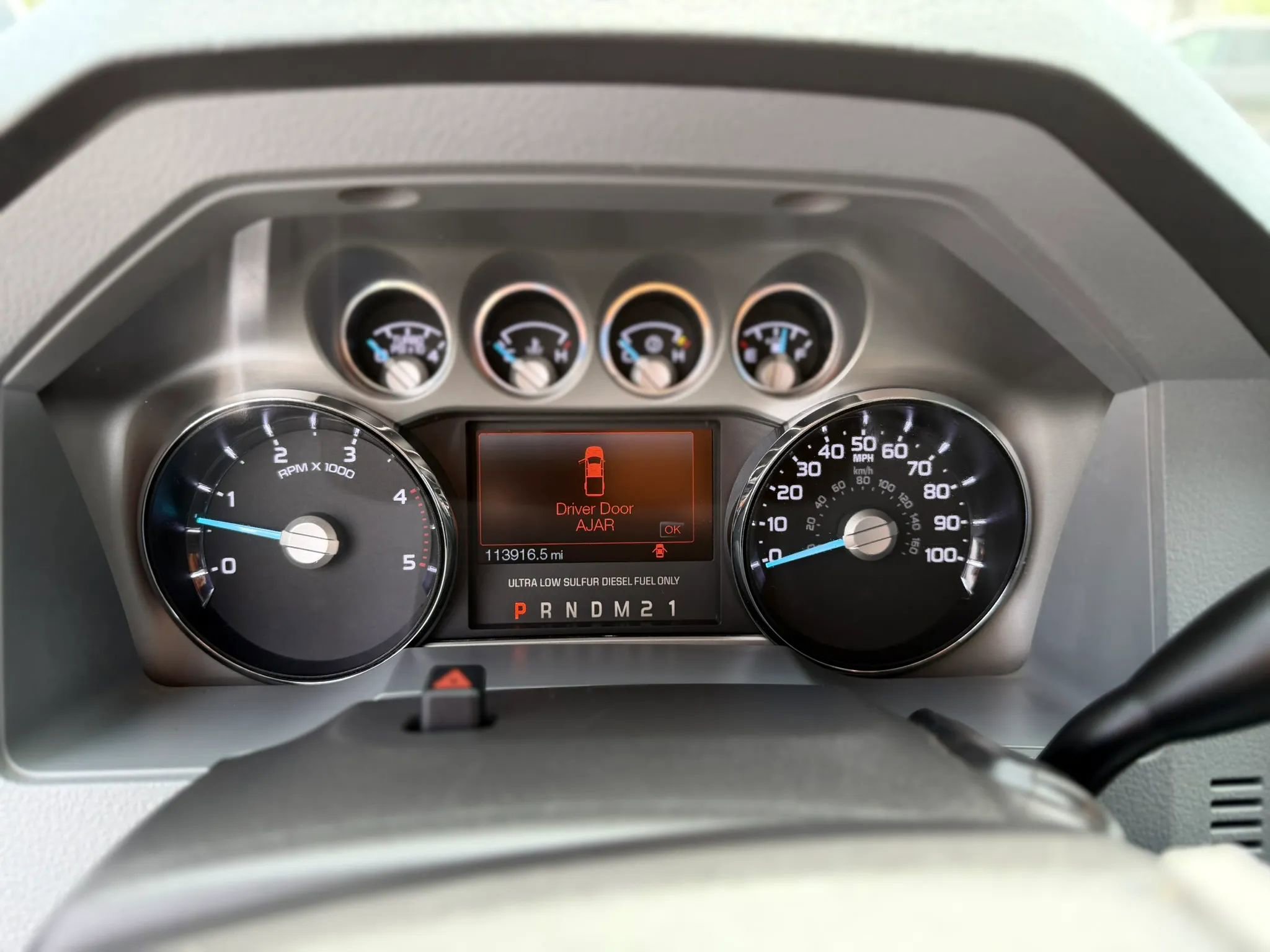 Used 2016 Ford F350 XLT w/ XLT Premium Package AWD/4WD image 32