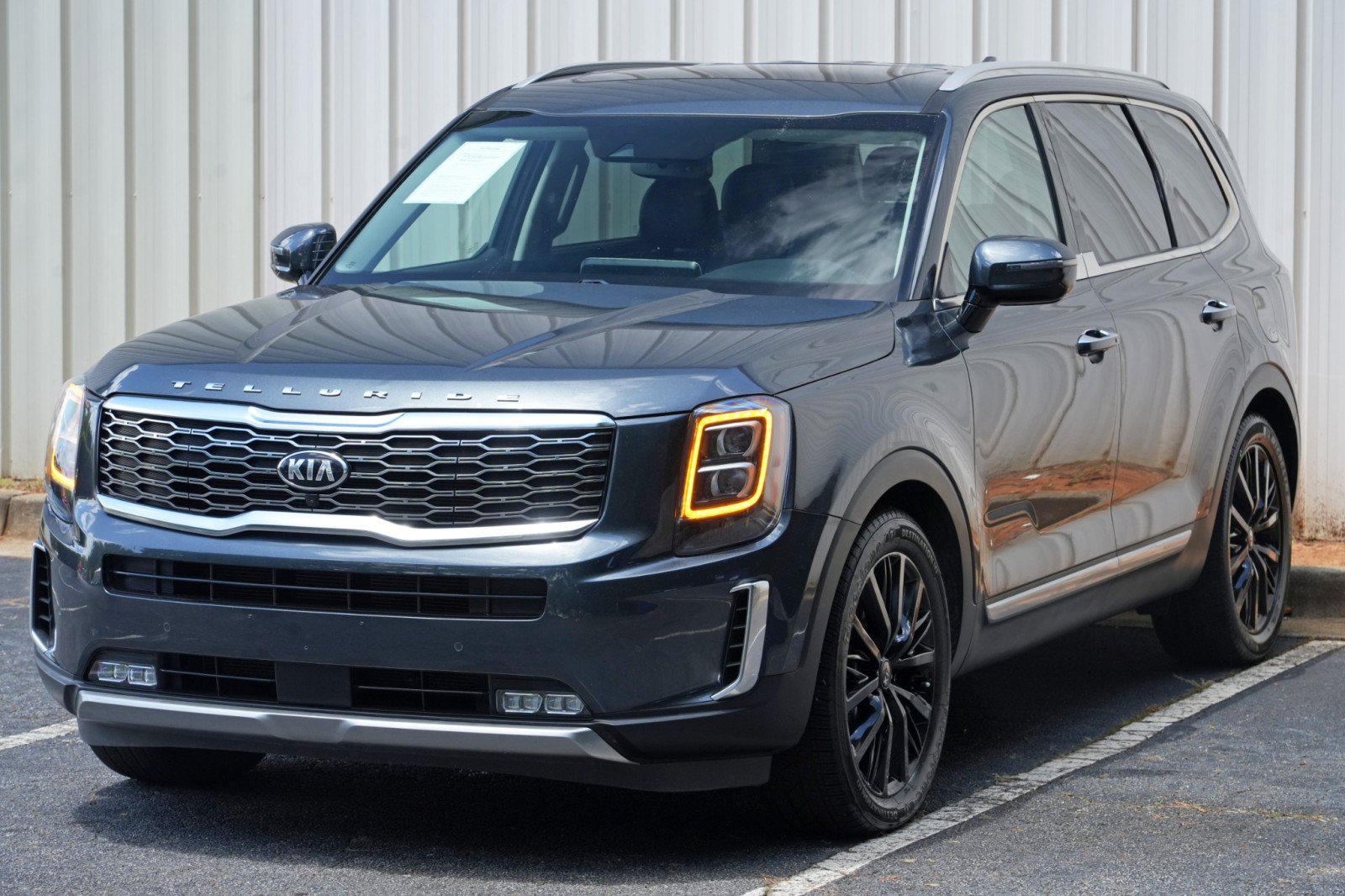 Used 2021 Kia Telluride SX w/ Towing Package AWD/4WD image 48