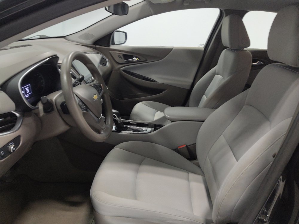 Used 2023 Chevrolet Malibu LS w/ Driver Confidence Package FWD image 17