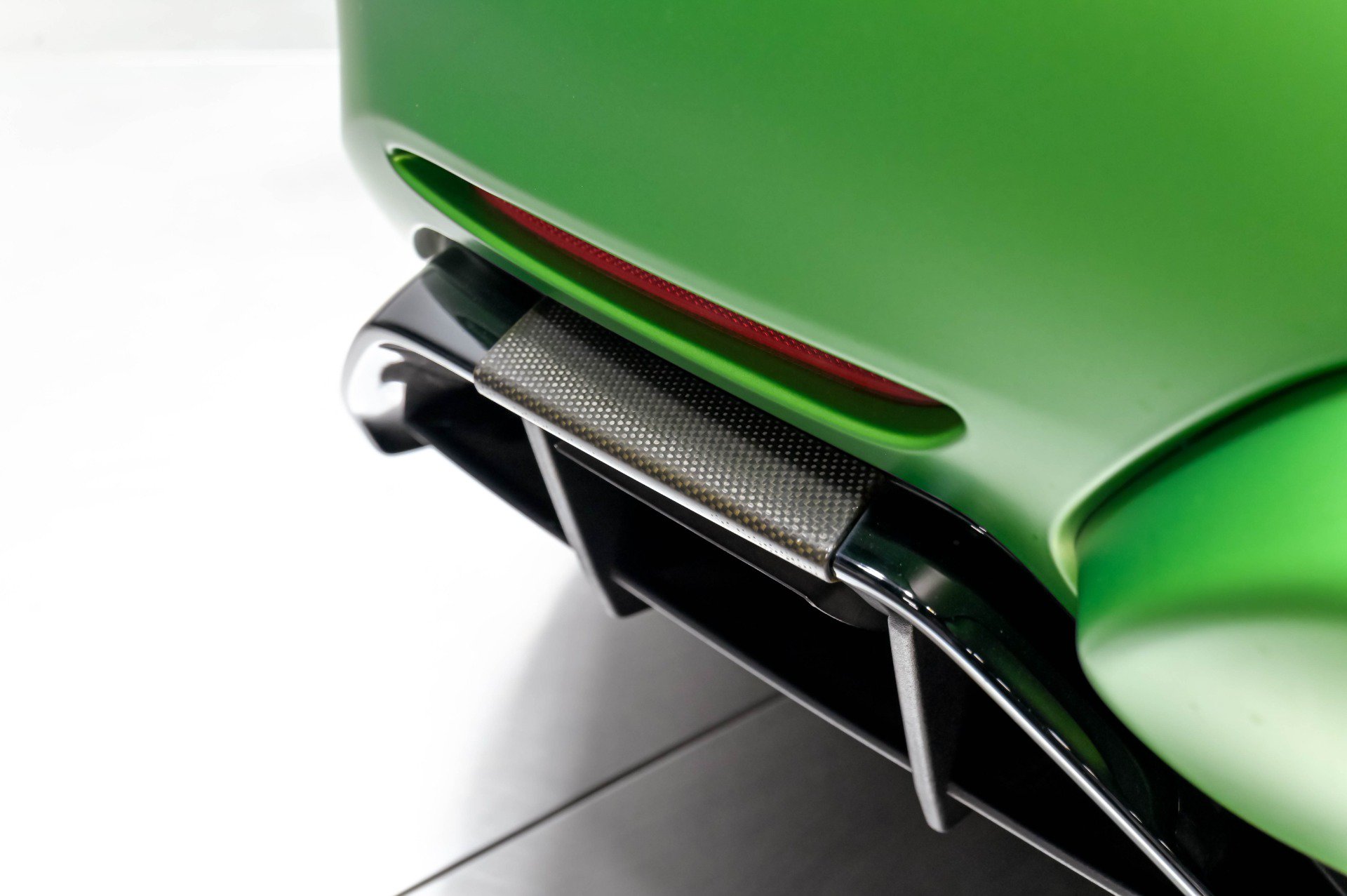 Used 2018 Mercedes-Benz AMG GT R image 56