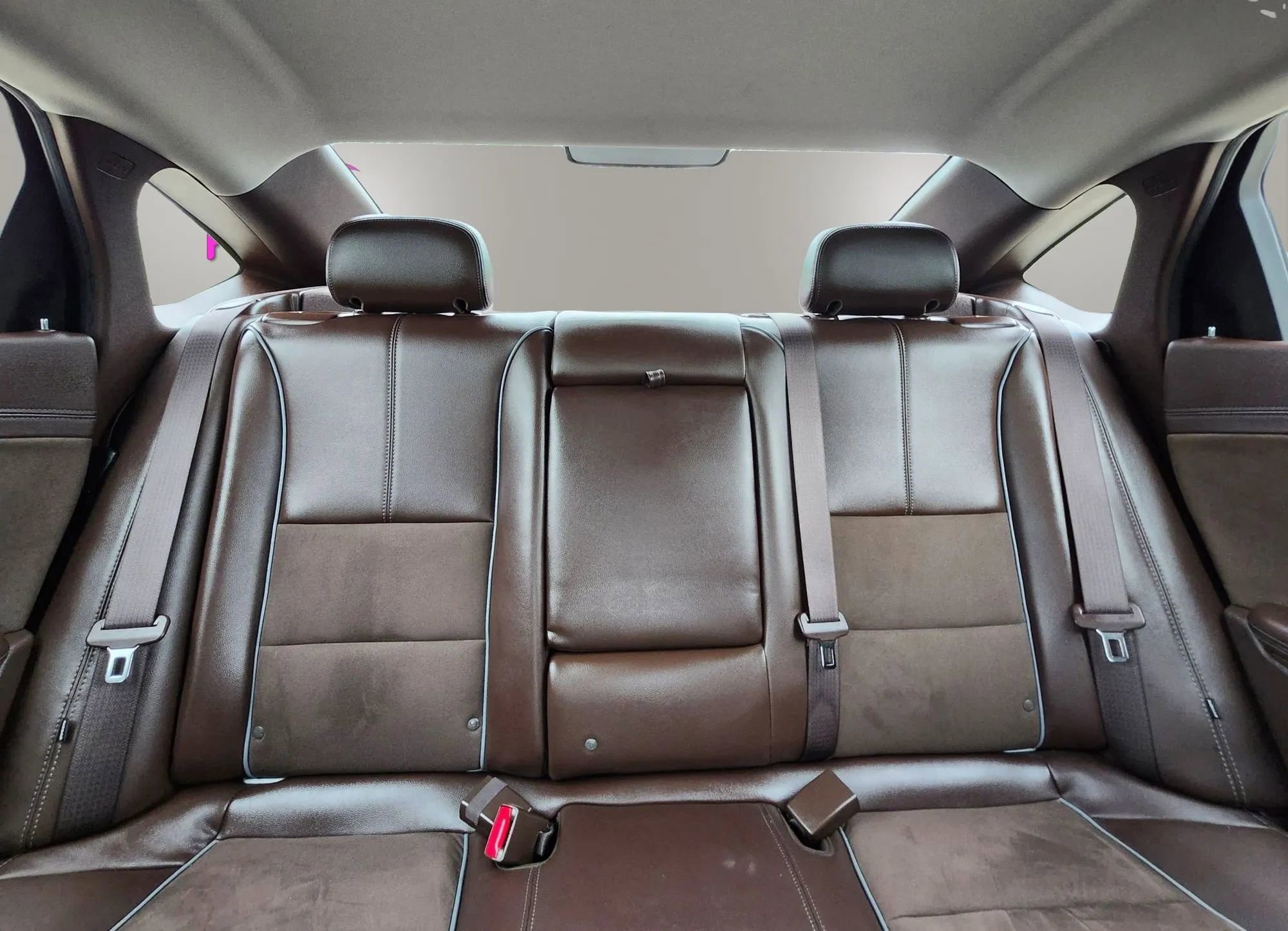 Used 2014 Chevrolet Impala LT w/ Premium Seating Package FWD image 17