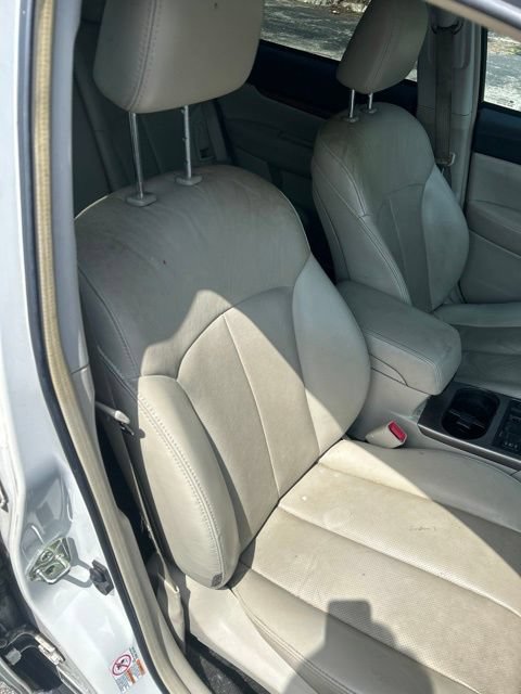 Used 2013 Subaru Outback 2.5i Limited w/ Moonroof Pkg AWD/4WD image 22