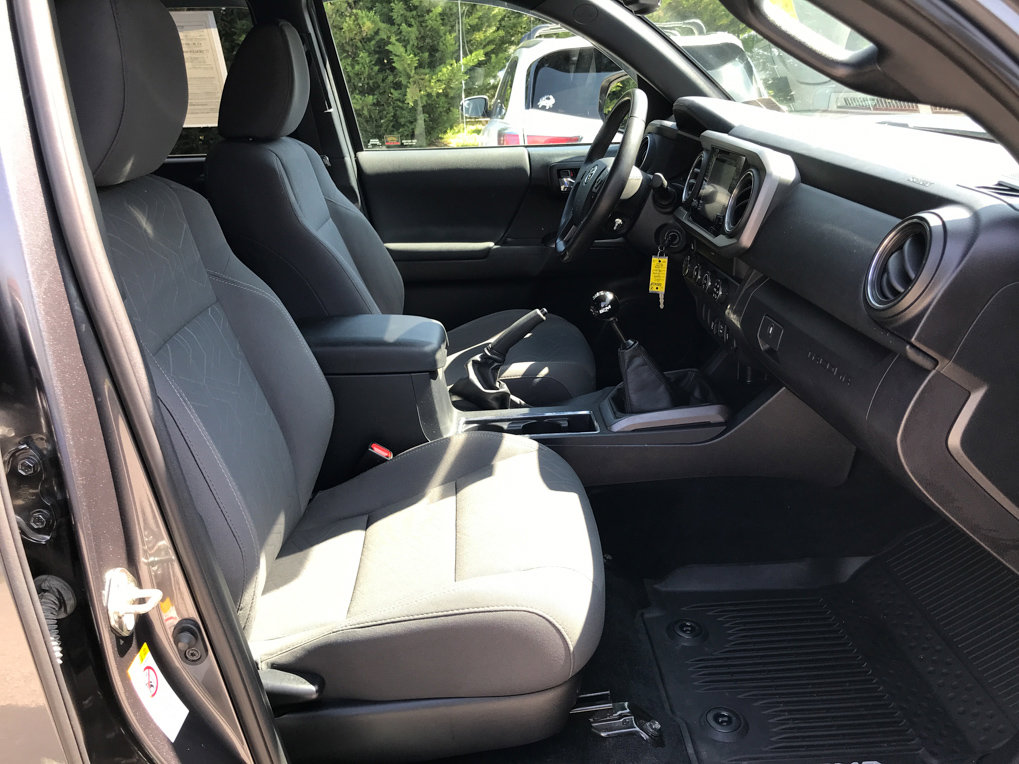 Used 2019 Toyota Tacoma TRD Sport AWD/4WD image 26