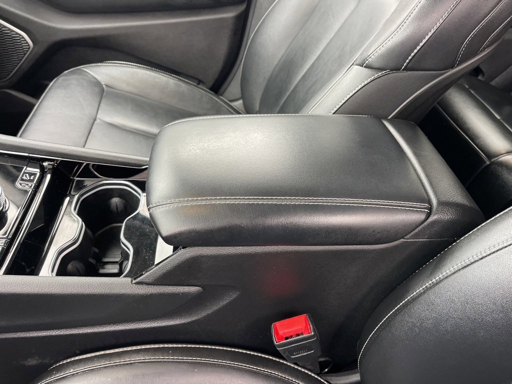 Used 2023 Jeep Grand Cherokee 4WD 4xe image 15