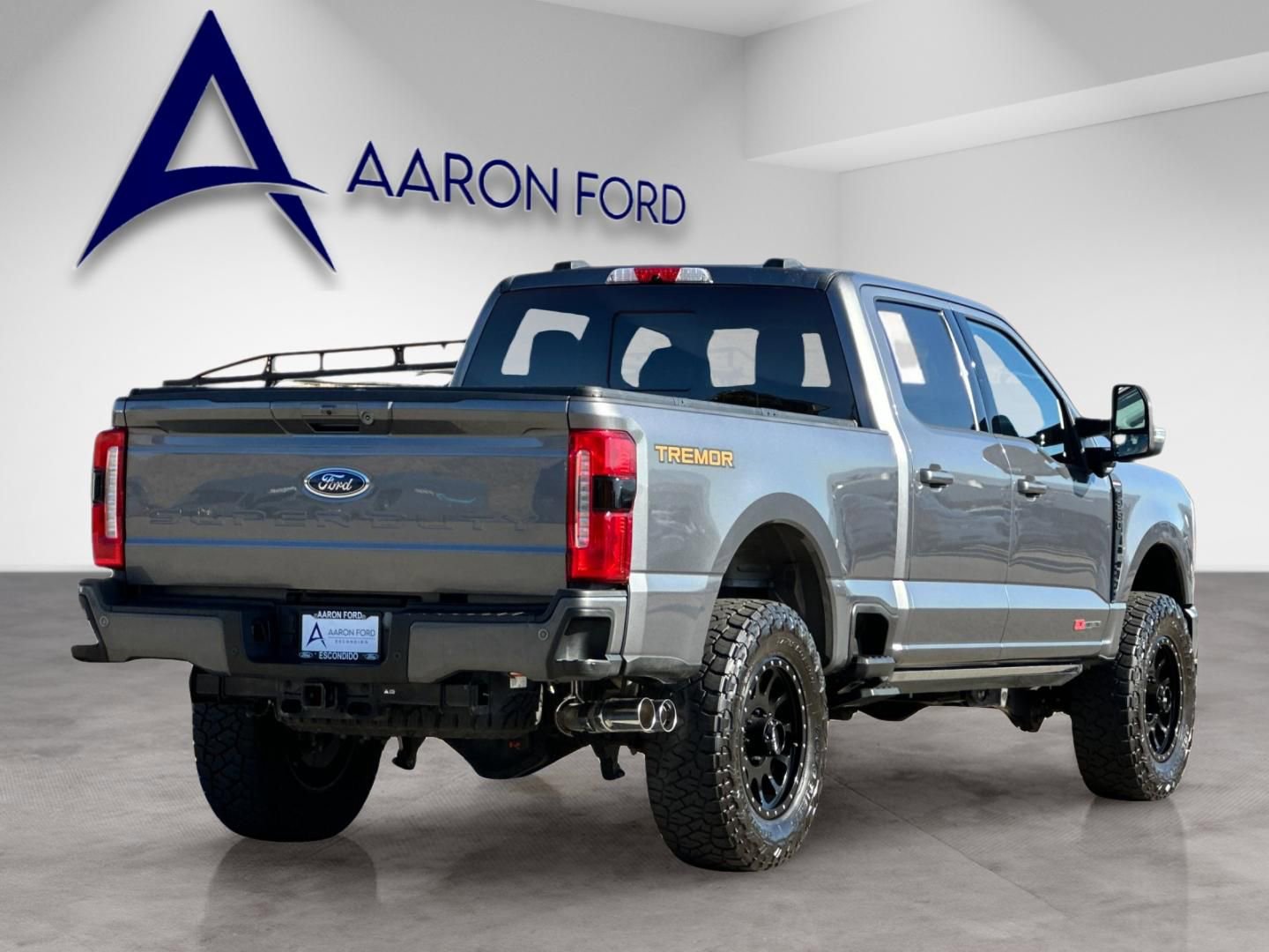 Used 2023 Ford F250 Lariat w/ Lariat Ultimate Package image 6