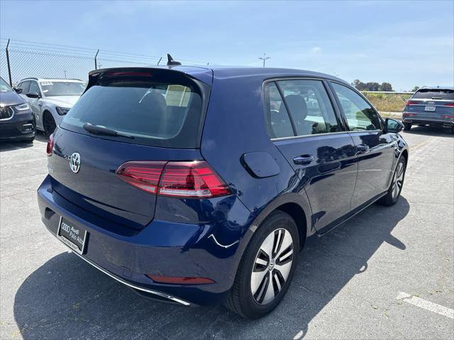 Used 2019 Volkswagen e-Golf SE FWD image 3