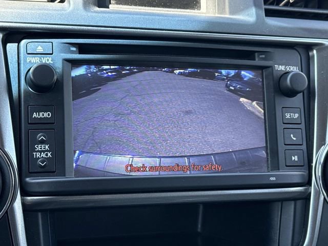 Used 2013 Toyota Highlander SE image 21