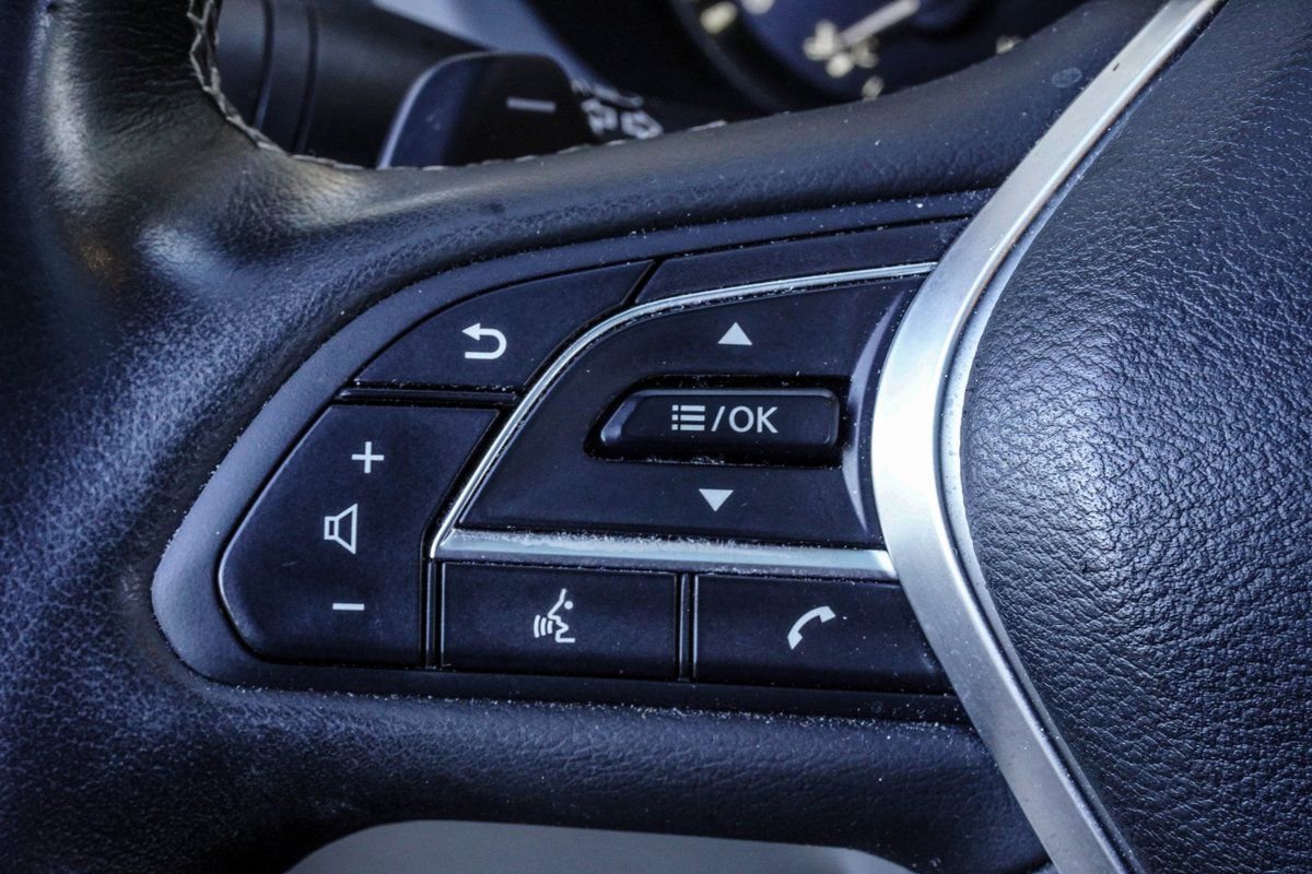 Used 2023 INFINITI QX50 Luxe image 24