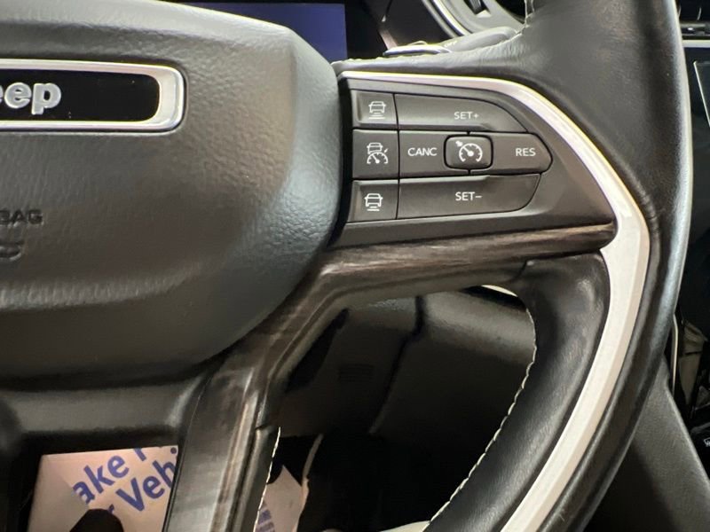Used 2021 Jeep Grand Cherokee L Limited AWD/4WD image 24