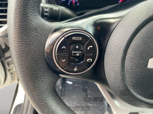 Used 2022 Kia Soul LX w/ Technology Package FWD image 19