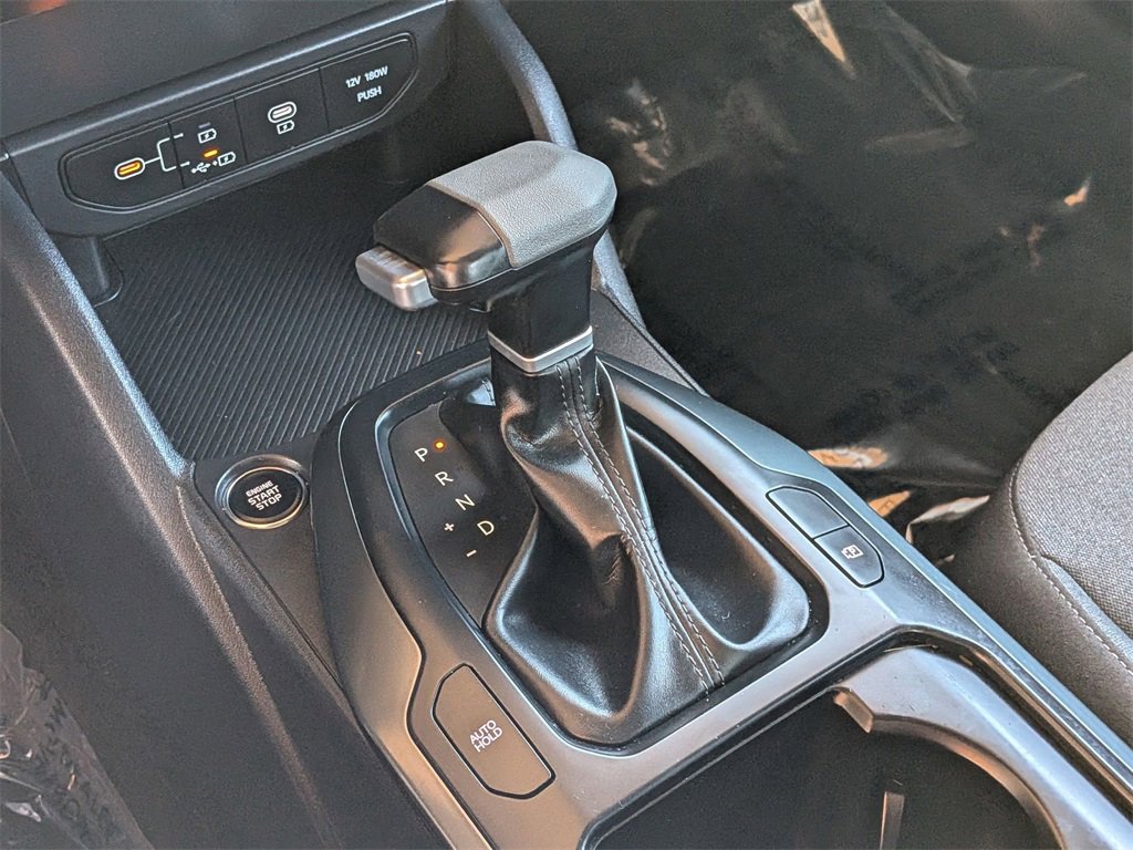 Used 2025 Kia K4 LXS image 19