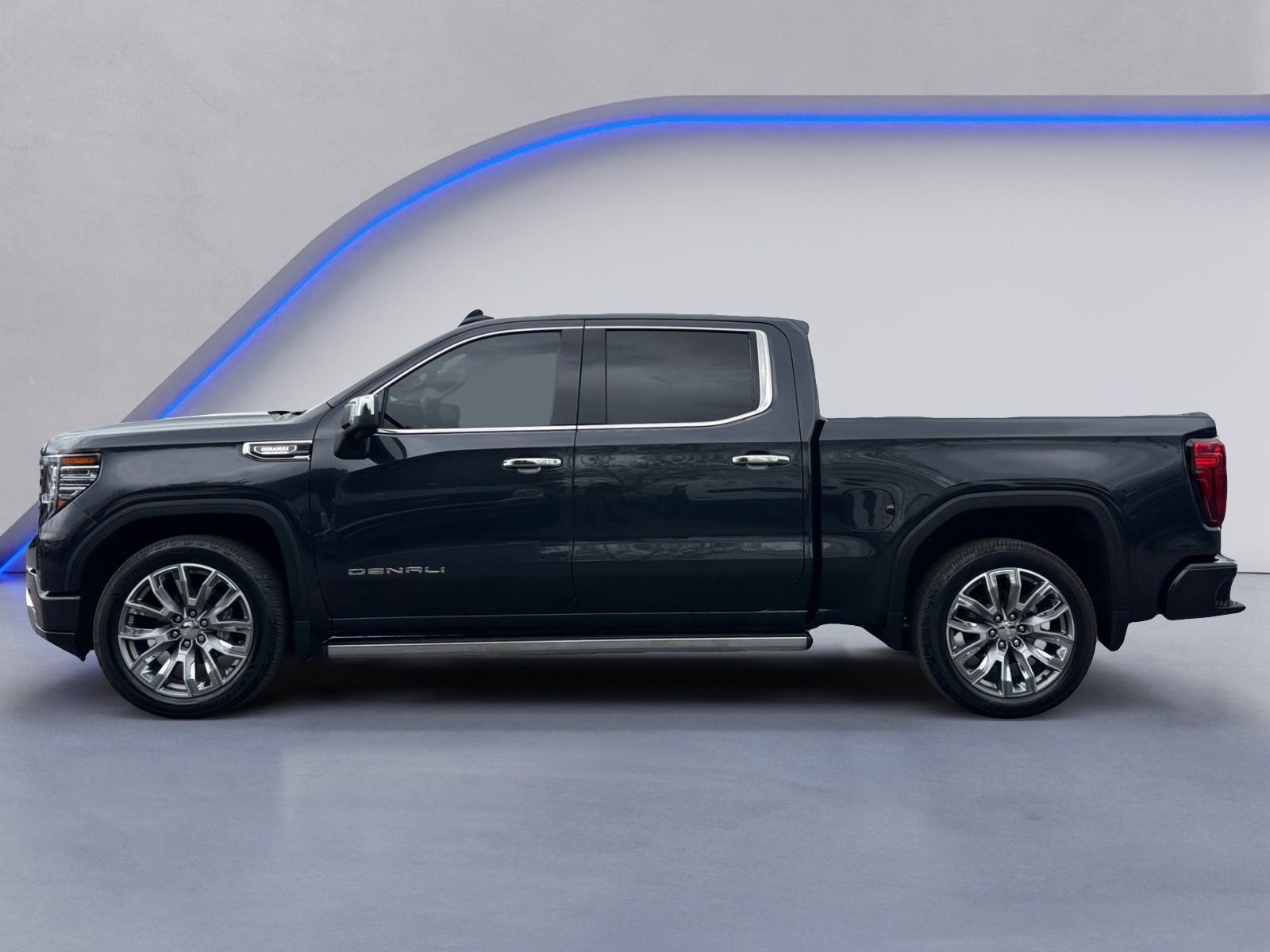 Used 2024 GMC Sierra 1500 Denali AWD/4WD image 14