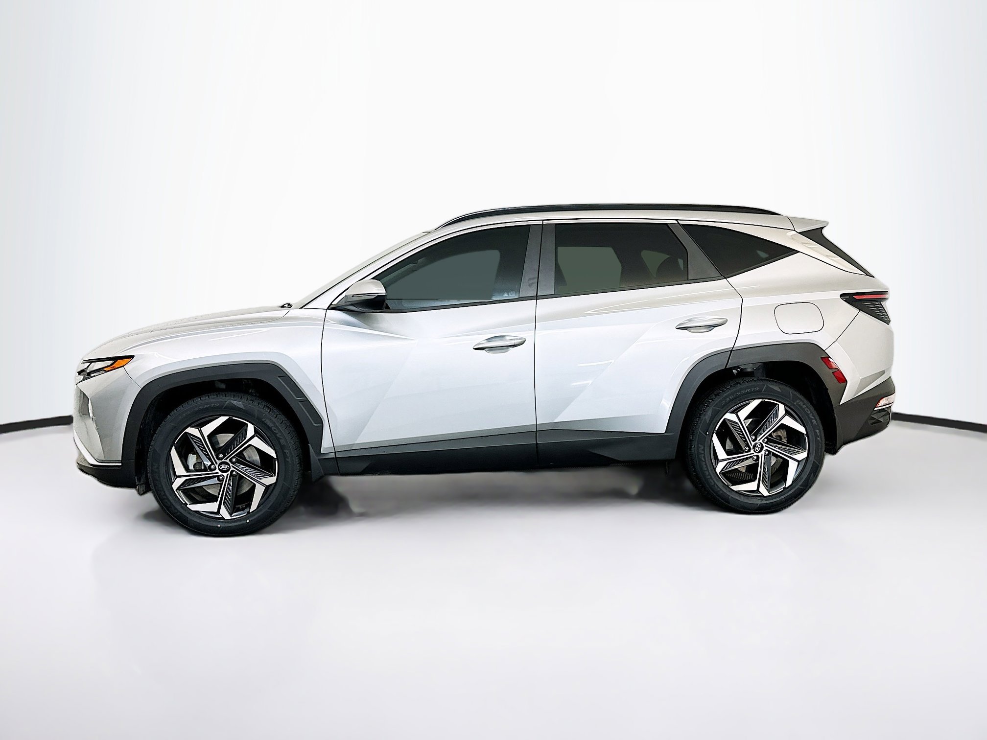 Used 2022 Hyundai Tucson SEL w/ Cargo Package image 4