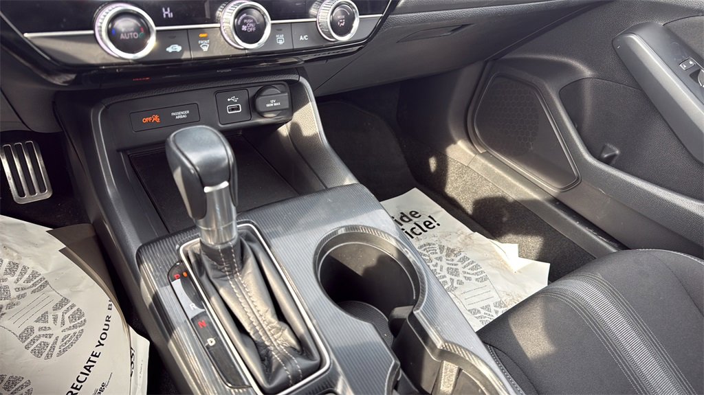 Used 2022 Honda Civic Sport image 23
