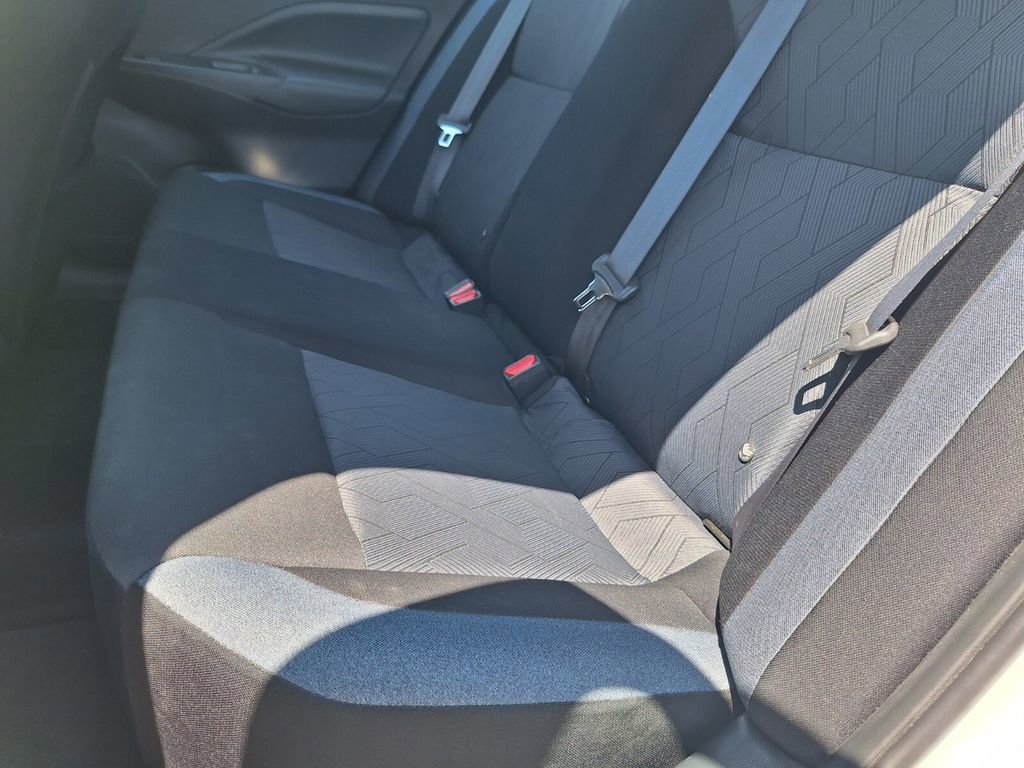 Used 2025 Nissan Versa SV FWD image 22