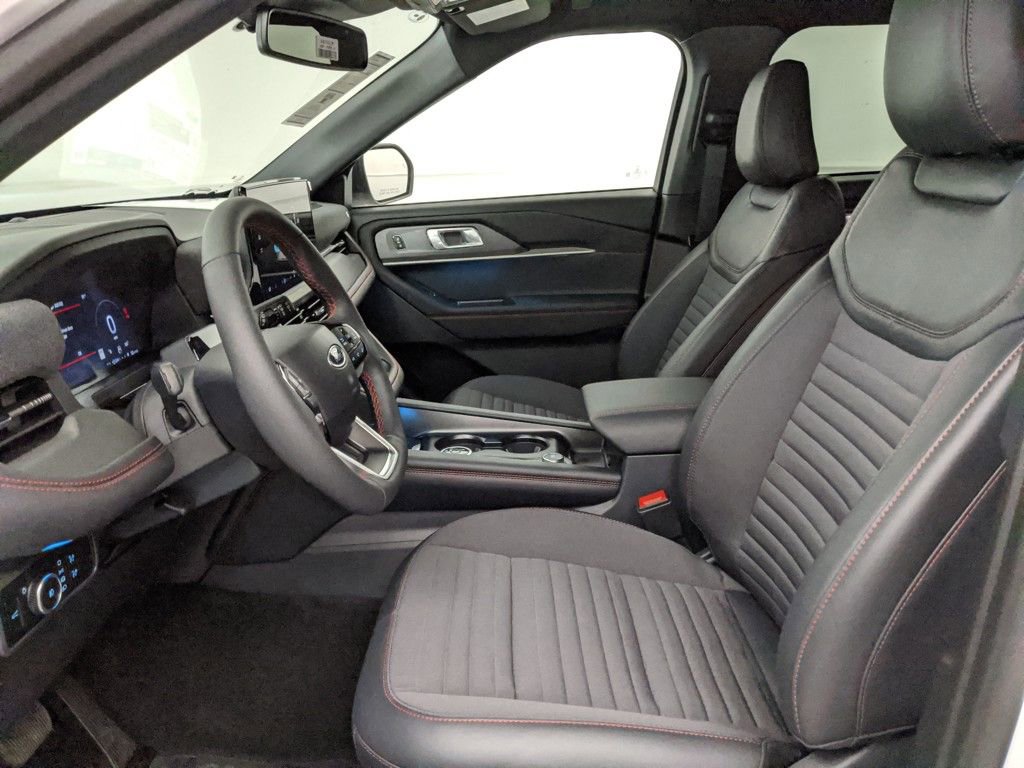 New 2025 Ford Explorer ST-Line w/ Premium Package image 22