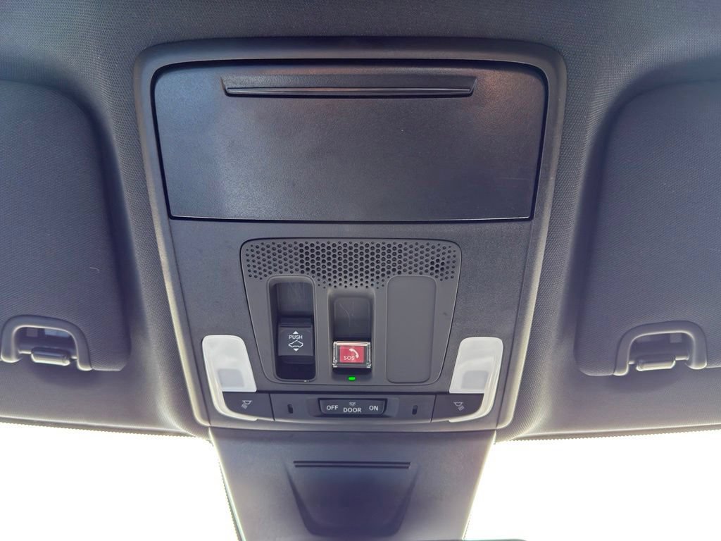 Used 2025 Honda Civic Sport Touring image 31