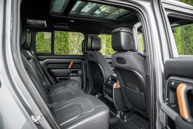 Used 2021 Land Rover Defender 110 X AWD/4WD image 48