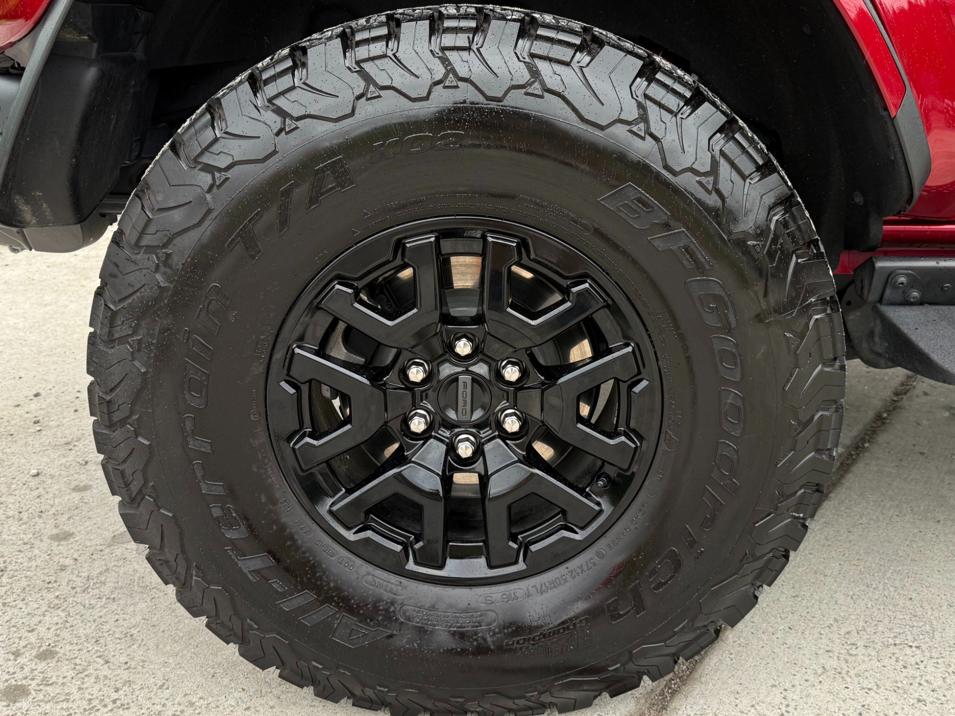 Used 2025 Ford Bronco Raptor w/ Interior Carbon Fiber Pack AWD/4WD image 64