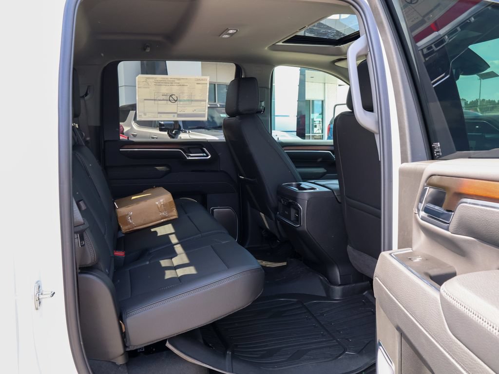 New 2026 GMC Sierra 3500 Denali w/ Denali Reserve Package AWD/4WD image 34