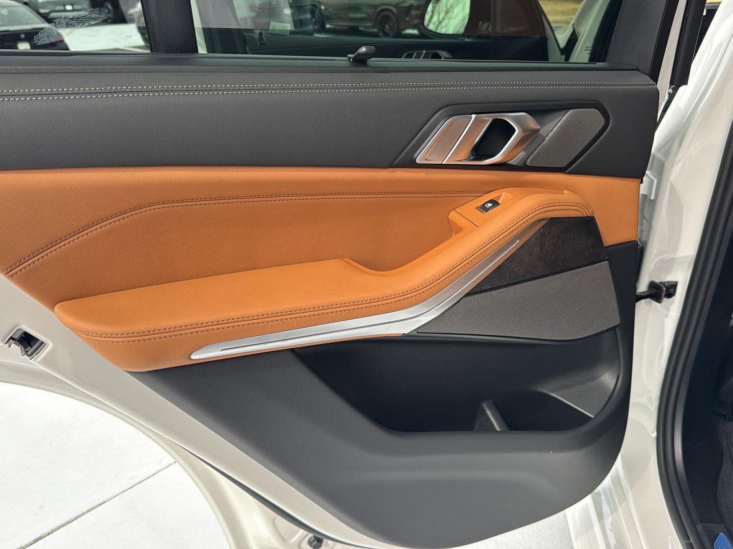New 2026 BMW X5 sDrive40i image 15