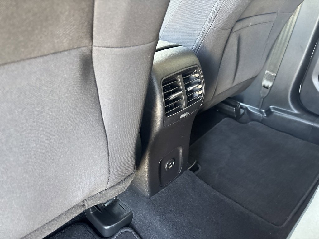 Used 2022 Ford Escape SE image 28