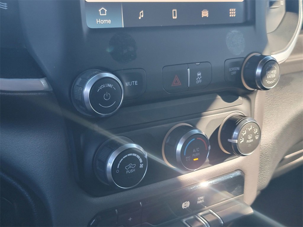 Used 2022 RAM 2500 Big Horn image 29