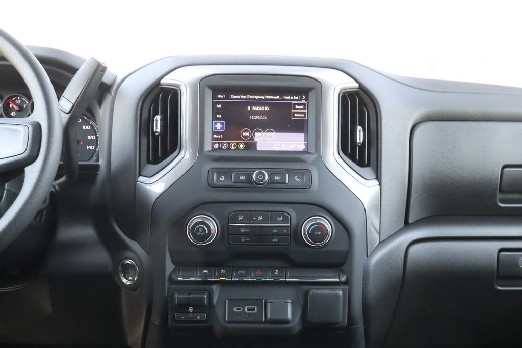 New 2026 Chevrolet Silverado 1500 Custom w/ Turbomax Blackout Package AWD/4WD image 27