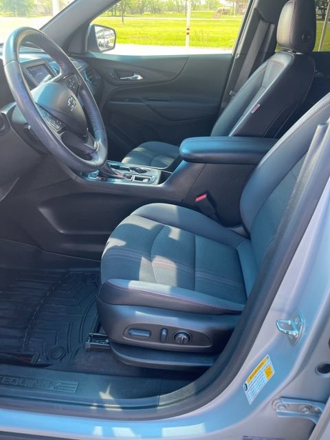 Used 2022 Chevrolet Equinox RS FWD image 12