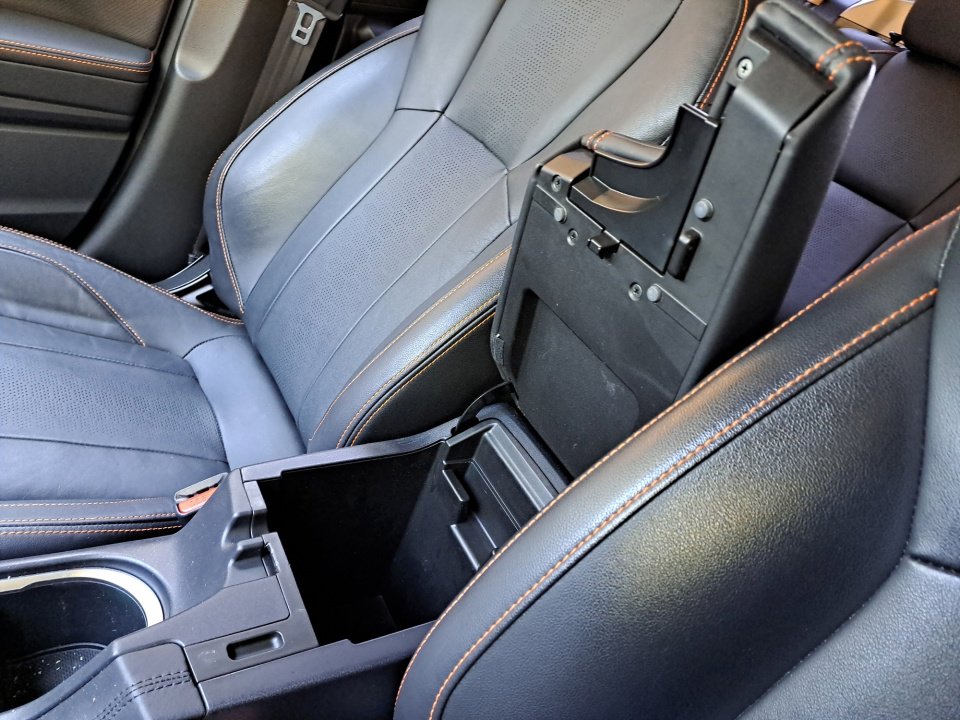 Used 2018 Subaru Crosstrek 2.0i Limited image 34